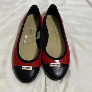 Hunter rain flats red and black Womens 7